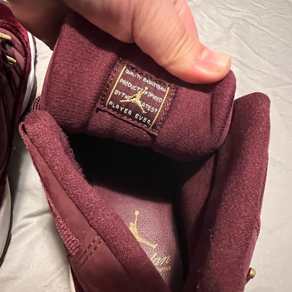 Air Jordan 11 Retro GG Heiress Velvet size 4 (5.5 in Women) - Picture 7 of 9